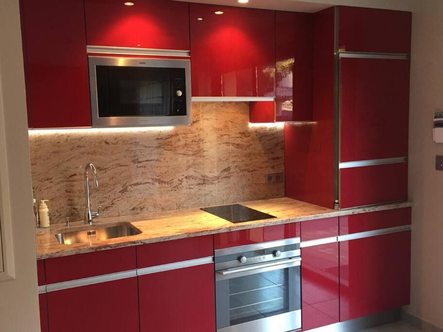 La Favorite - Centre De Cassis - Climatisation Apartment ภายนอก รูปภาพ