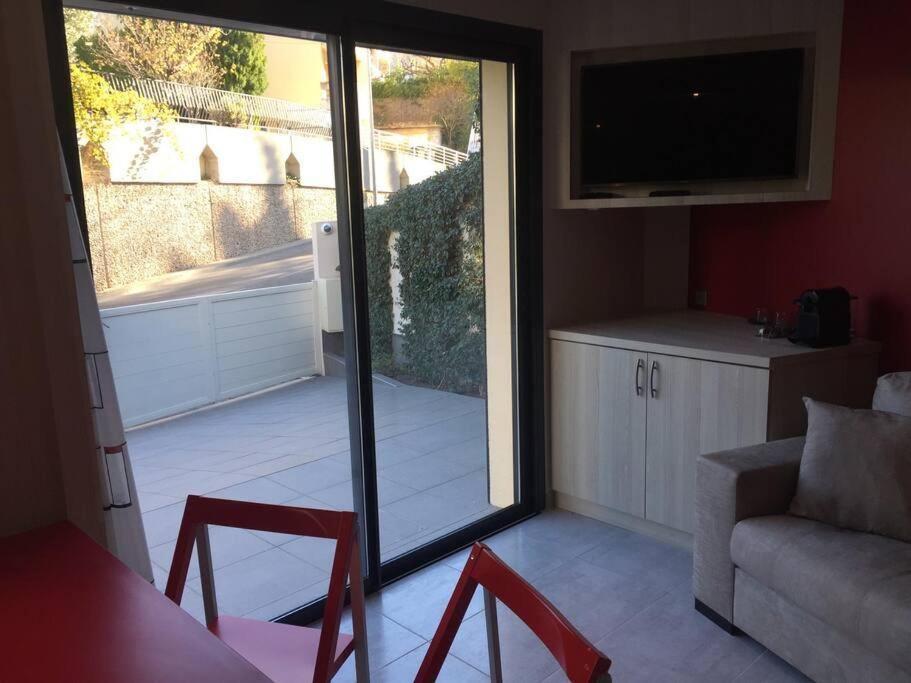 La Favorite - Centre De Cassis - Climatisation Apartment ภายนอก รูปภาพ
